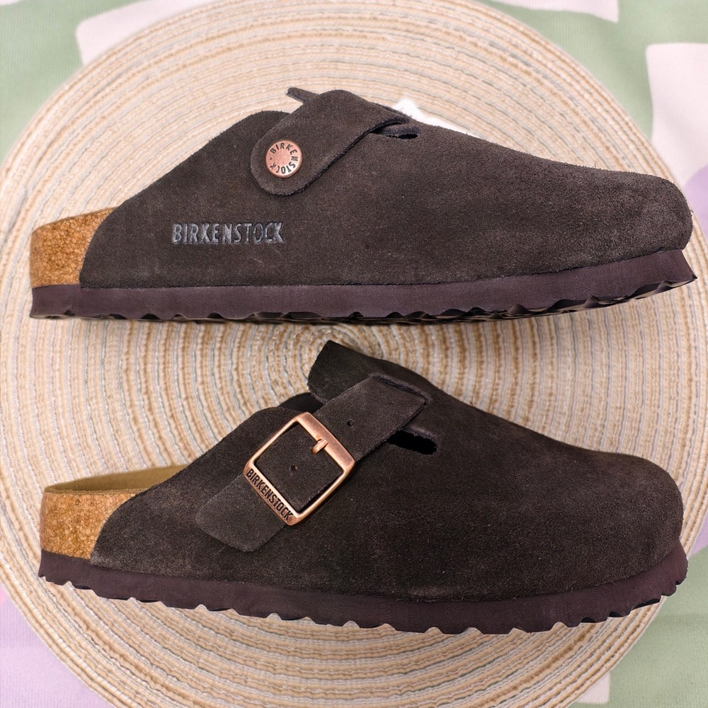 🐶🐶🐶Women's Mocha Suede Birkenstock Boston Shoes - Narrow Fit - Picture 3 of 6